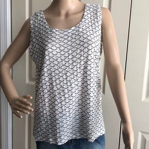Black & White Sleeveless Top